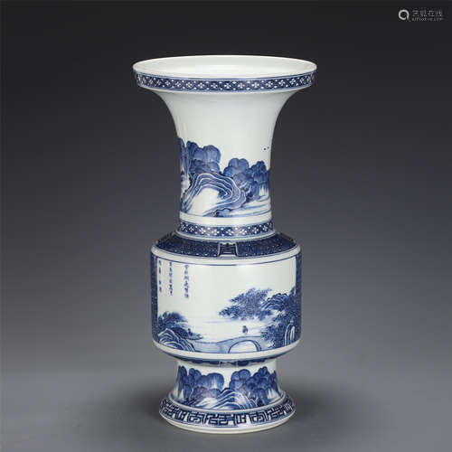 A CHINESE BLUE AND WHITE PORCELAIN VASE