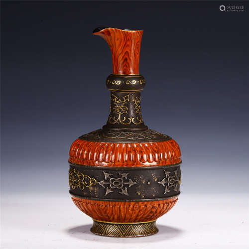 A CHINESE WOOD PATTERN GLAZED PORCELAIN WATER POT