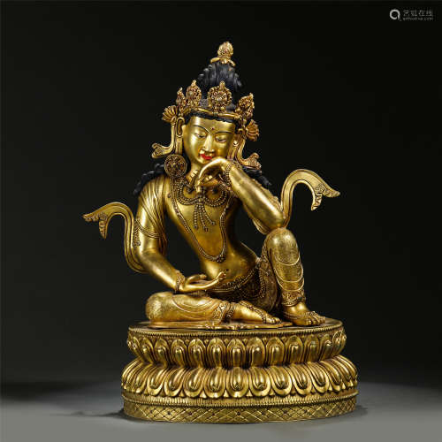 A CHINESE GILT BRONZE FIGURE OF BUDDHA