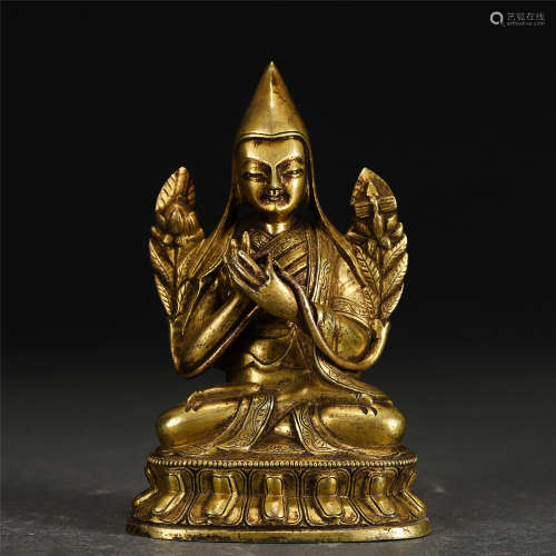 TIBETAN GILDING FIGURE OF BUDDHA