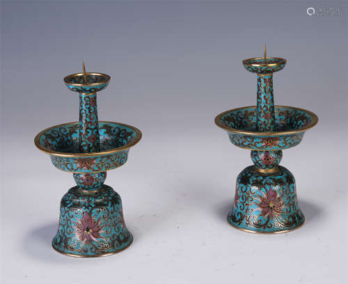 A PAIR OF CHINESE ENAMEL GILDING CANDLE HOLDER