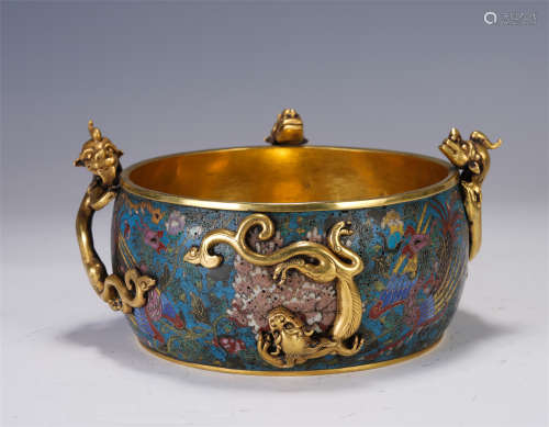 A CHINESE ENAMEL AND GILDING HANDLE BRUSH WASHER