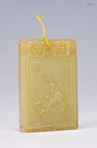 A CHINESE YELLOW JADE SQUARE PENDANT