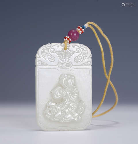 A CHINESE WHITE JADE PENDANT