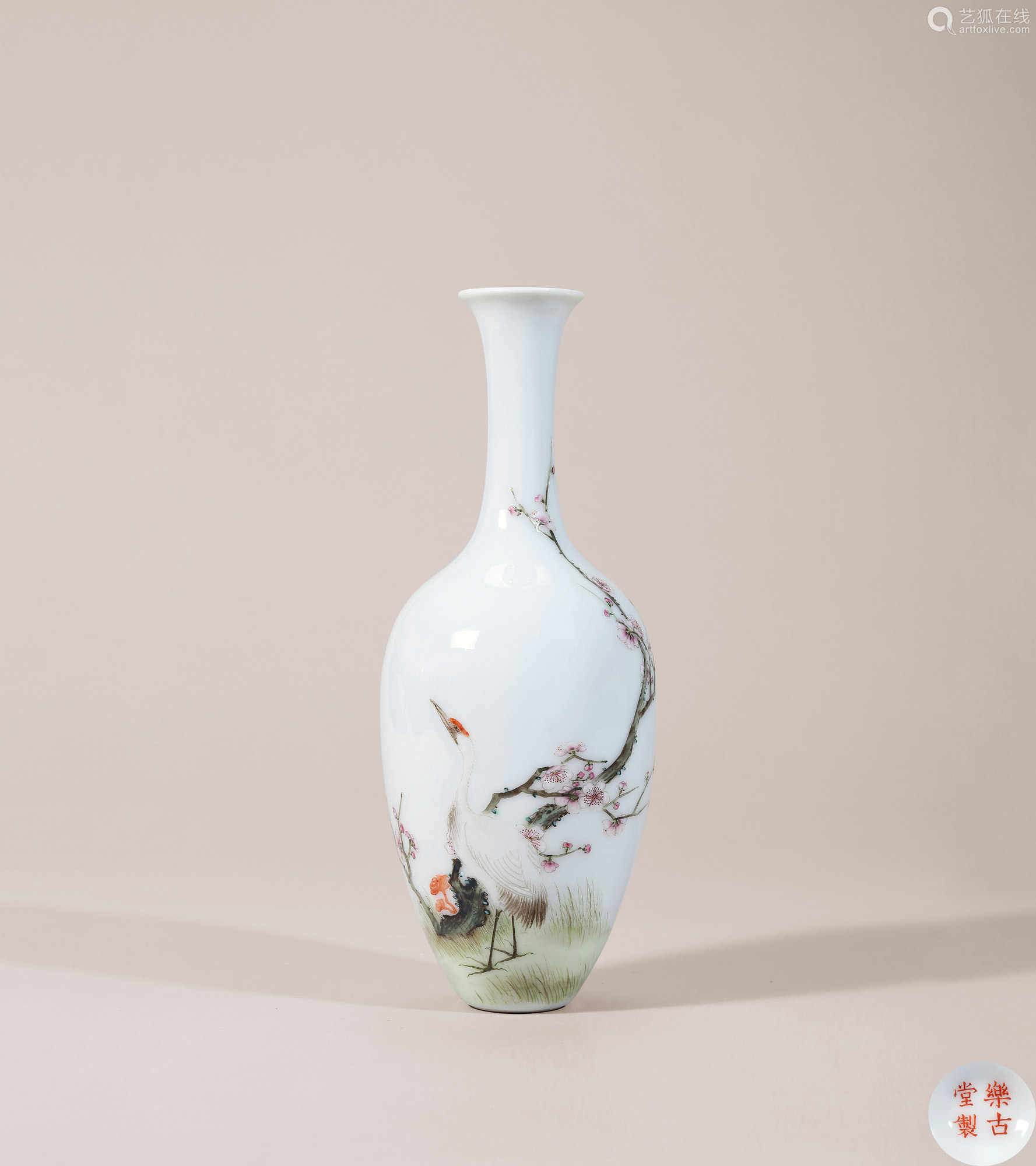 民国乐古堂制粉彩 梅妻鹤子 长颈瓶 Deal Price Picture