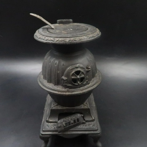 Antique Excelsior Globe Cast Iron Pot Belly