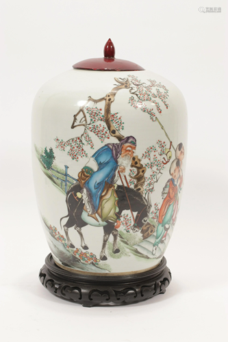 CHINESE PAINTED PORCELAIN GINGER JAR, H 12