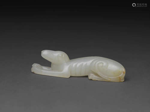 白玉卧犬WHITE JADE CROUCHING DOG