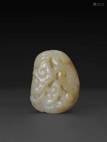 白玉帶沁福壽紋掛墜 WHITE JADE FUSHOU PENDANT WITH MARKINGS