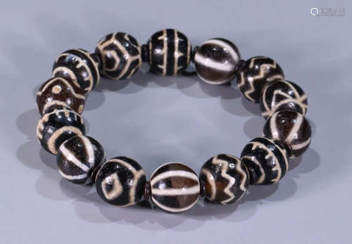 TIBETAN XIYA BEADS STRNG BRACELET