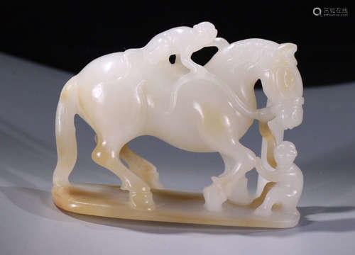 HETIAN JADE SEED CARVED HORSE PENDANT