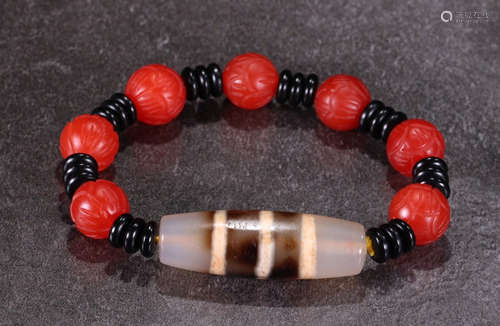 TIBETAN RED AGATE STRING BRACELET