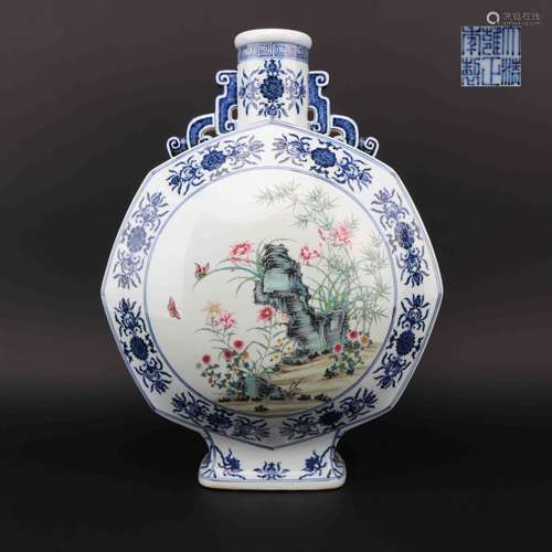 Blue-and-white Famille Rose Moon-shaped Vase