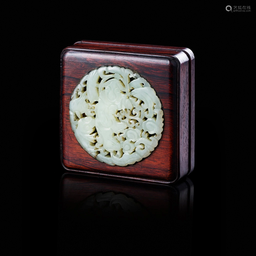 PALE CELADON CIRCULAR JADE PLAQUE