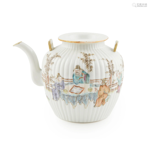 FAMILLE ROSE LOBED TEAPOT DAOGUANG MARK