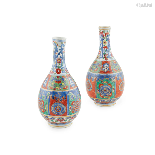 PAIR OF 'CLOBBERED' BOTTLE VASES KANGXI PERIOD