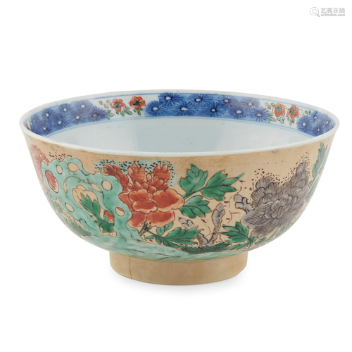 YELLOW GROUND WUCAI BOWL KANGXI PERIOD