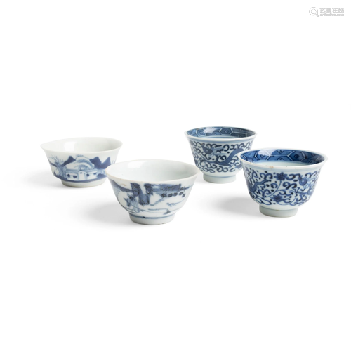 GROUP OF FOUR BLUE AND WHITE CUPS QING DYNASTY, 19TH