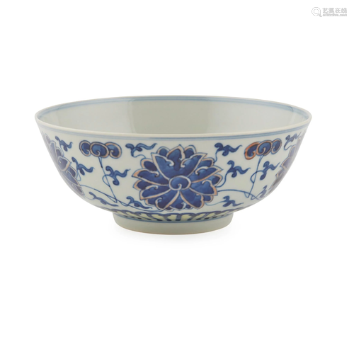 BLUE AND WHITE 'FLORAL' BOWL GUANXU MARK AND OF THE