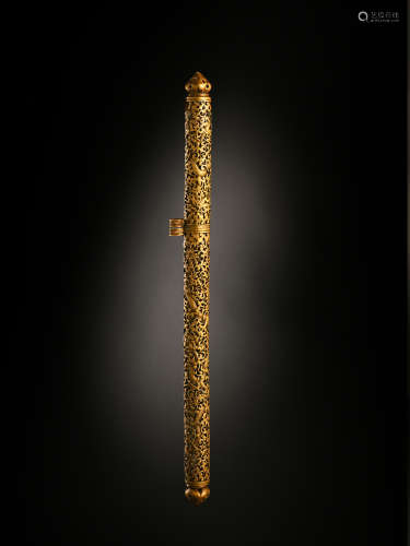 15世纪 合金铜镂雕龙纹信筒
