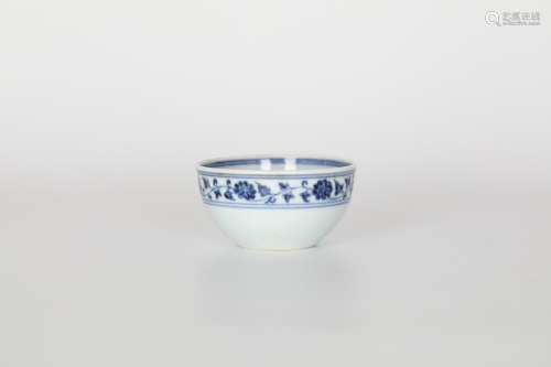 Ancient Chinese porcelain cup (should be during the Yongle p...