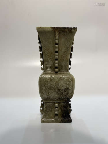 16th，Hetian Jade Vase
