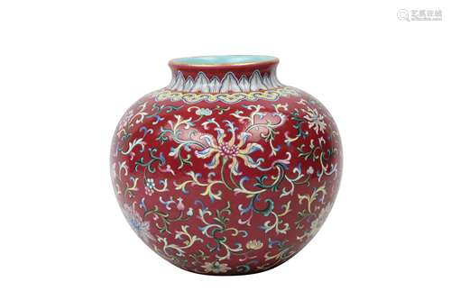 A CHINESE FAMILLE ROSE RUBY-GROUND JAR.