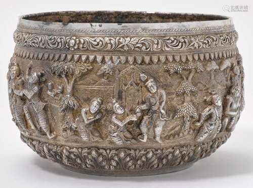 A LARGE SILVER BOWL.