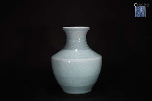 Sky-blue-glazed Vase