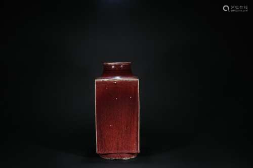 Red-glazed Square Vase