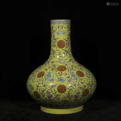 Qing guangxu style famille rose porcelain bottle