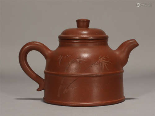 Purple sand teapot in Qing Dynasty