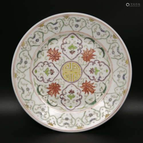 18th century famille rose flower pattern porcelain plate