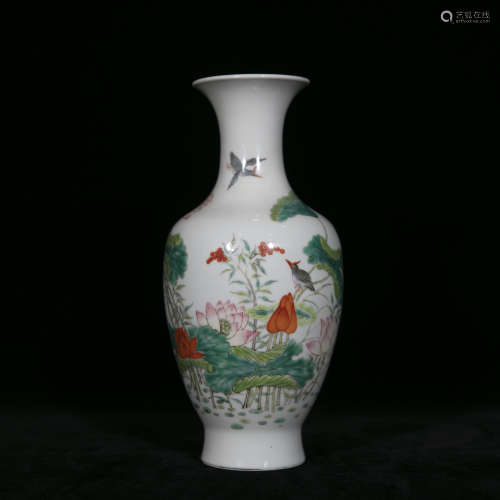Qing style famille rose flower pattern porcelain vase