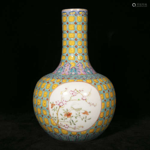 19th century yellow glaze famille rose porcelain vase