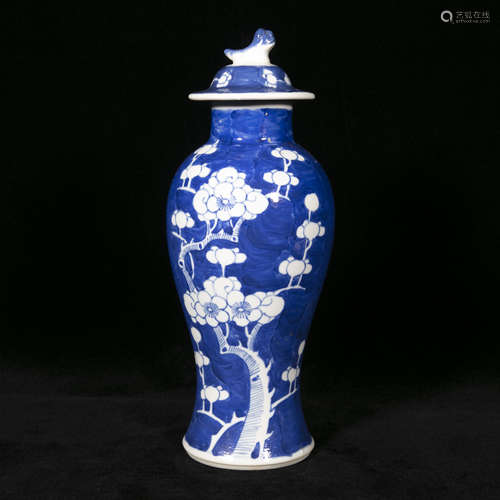 19th century blue and white porcelain meiping bottle