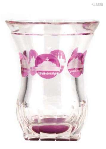 Biedermeier-Glas, Klarglas mit rosa farbenen Medaillons mit ...