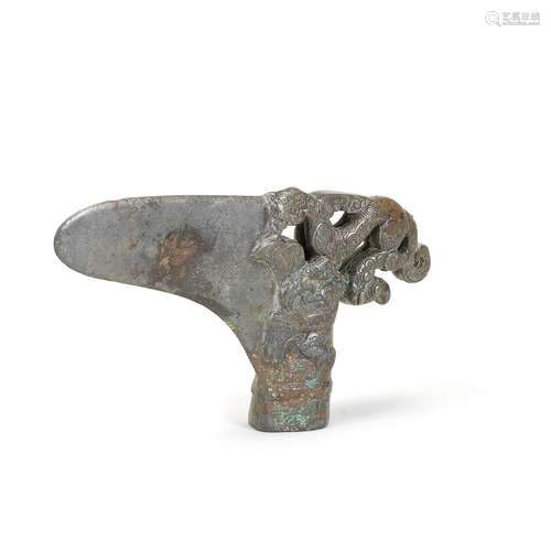 A RARE ARCHAIC BRONZE AXE BLADE, GE Spring and Autumn/Warrin...