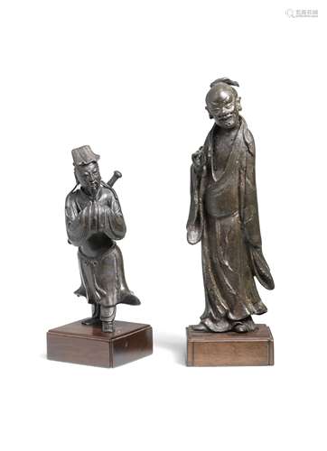 TWO BRONZE FIGURES OF IMMORTALS Ming Dynasty (4)