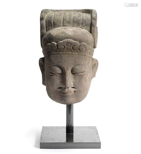 A RARE STONE HEAD OF AN OFFICIAL Yuan/Ming Dynasty (2)