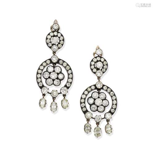 DIAMOND PENDENT EARRINGS