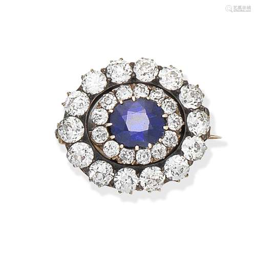 SAPPHIRE AND DIAMOND CLUSTER BROOCH,