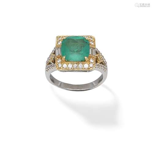 EMERALD AND DIAMOND RING