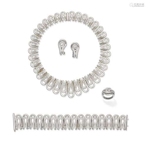 DIAMOND-SET NECKLACE, BRACELET, EARRING AND RING SUITE (4)