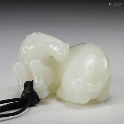 CHINESE WHITE JADE HORSE