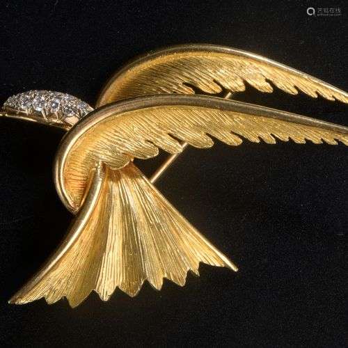 Broche en or jaune 18k en forme d'oiseau, les ailes et la qu...