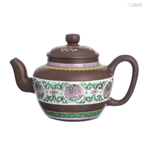 Large Yixing Chinese ceramic teapot, Tongzhi