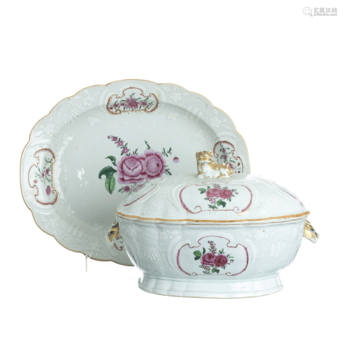 Bianco-sopra-bianco Chinese porcelain Tureen with