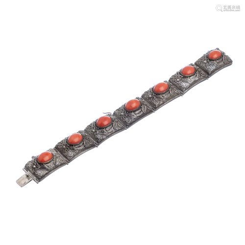 Chinese silver and coral bracelet