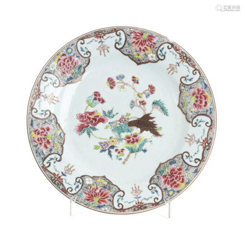 Large Chinese porcelain floral plate, Yongzheng
